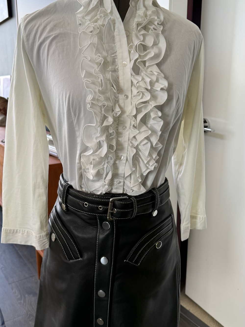 Maje Black Leather A-Line Skirt with Belt and Snap Front - Picture 3 of 9